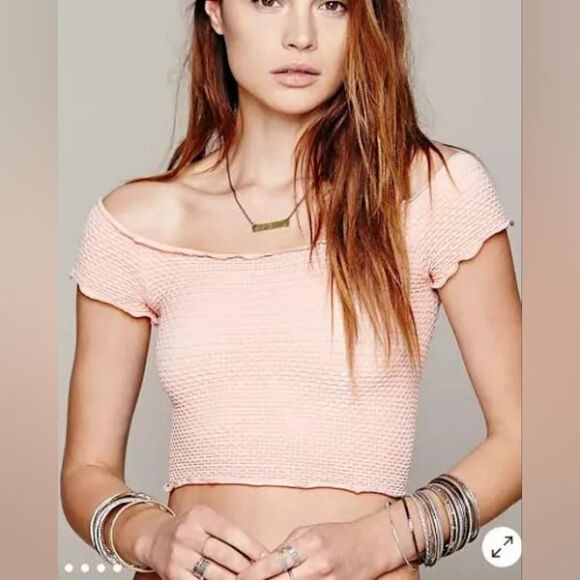 Free People Rosy Pink Stretch Cropped Top - Picture 1 of 7